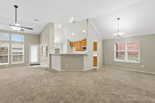 1510 Gunnison Trail, Lewisville, TX 75077 - Photo 4