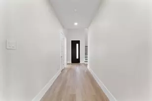 3415 Olympia Flds Dr, Burleson, TX 76028 - Photo 6