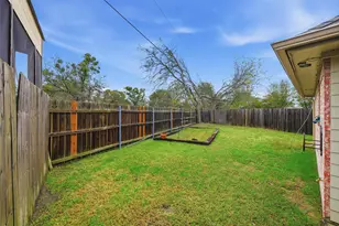 11914 Rhulen Ct, Fort Worth, TX 76008 - Photo 2