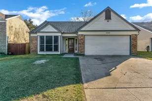 2549 Creekwood Ln, Fort Worth, TX 76123 - Photo 6