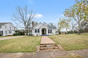 1618 Bonham St, Commerce, TX 75428 - Photo 2