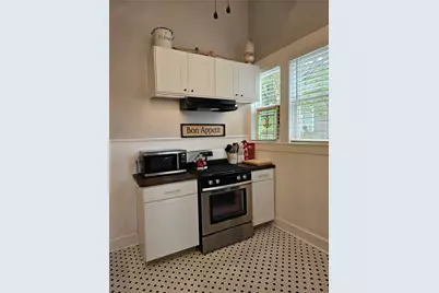 1111 W Main Street, Denison, TX 75020 - Photo 10