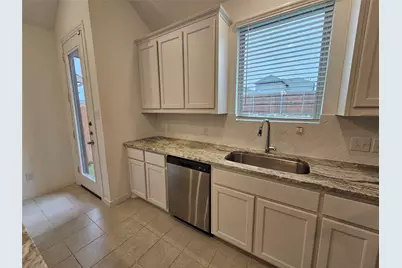 3915 Chesapeake Lane, Forney, TX 75126 - Photo 4