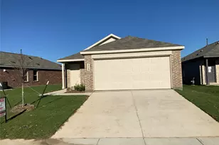 1724 Crossbill St, Forney, TX 75126 - Photo 1