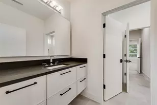 6411 Royal Ln, Dallas, TX 75230 - Photo 24