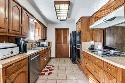 322 Meadowlark Lane, Duncanville, TX 75137 - Photo 6