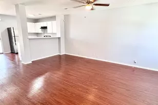 6723 Ambercrest Dr, Arlington, TX 76002 - Photo 2