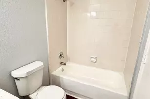 6723 Ambercrest Dr, Arlington, TX 76002 - Photo 14