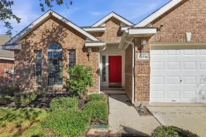 10716 Lipan Trail, Fort Worth, TX 76108 - Photo 2