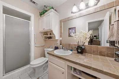 5209 Live Oak Avenue, Waco, TX 76710 - Photo 10