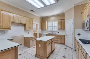 2436 Clear Creek Ct, Cedar Hill, TX 75104 - Photo 12