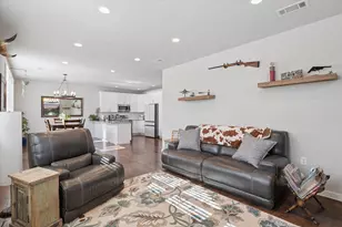 7232 Courtney Dr, Azle, TX 76020 - Photo 10