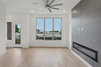 13351 Goodland Street #201, Farmers Branch, TX 75234 - Photo 4