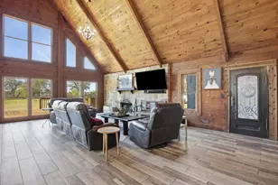 11300 Massey Rd, Pilot Point, TX 76258 - Photo 6