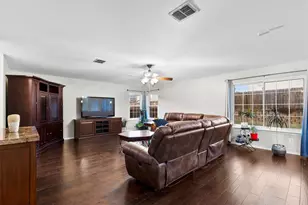 2324 Emerald Ln, McKinney, TX 75071 - Photo 12