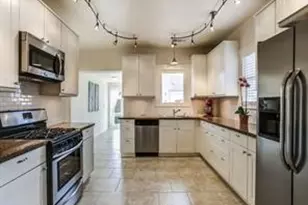 6910 Casa Loma Ave, Dallas, TX 75214 - Photo 2