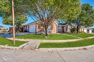 315 McMurtry Dr, Arlington, TX 76002 - Photo 26