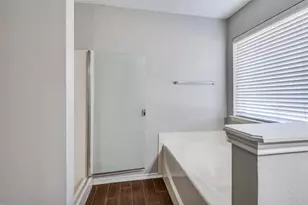 315 McMurtry Dr, Arlington, TX 76002 - Photo 16