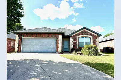 138 Lipan Street, Greenville, TX 75402 - Photo 1