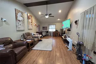 484 Co Rd 1206, Savoy, TX 75479 - Photo 4