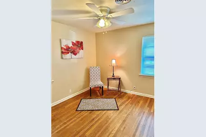 817 Laguna Drive, Denton, TX 76209 - Photo 10