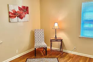 817 Laguna Dr, Denton, TX 76209 - Photo 10