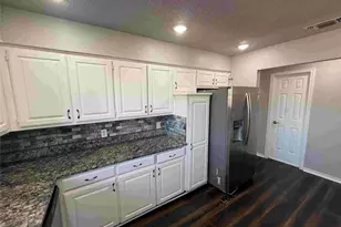 2959 Scott Mill Rd, Carrollton, TX 75007 - Photo 6