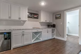 2129 Christine Dr, Granbury, TX 76048 - Photo 14