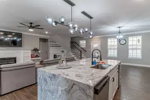 2129 Christine Dr, Granbury, TX 76048 - Photo 8