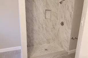 2030 Oak Creek Ct, Garland, TX 75040 - Photo 10