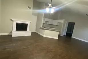 2030 Oak Creek Ct, Garland, TX 75040 - Photo 18