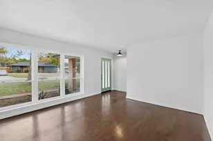 2812 San Medina Ave, Dallas, TX 75228 - Photo 6