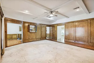 805 Newport Road, Fort Worth, TX 76120 - Photo 10