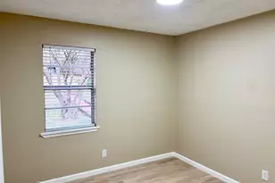 38 Valley View Cir, Denison, TX 75021 - Photo 10