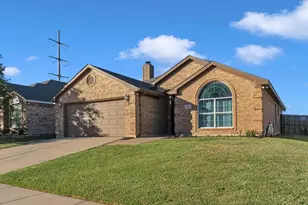 6212 Brooklynn Dr, Fort Worth, TX 76179 - Photo 4