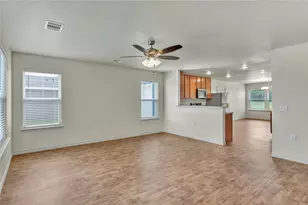 604 Crockett Dr, Cleburne, TX 76033 - Photo 6