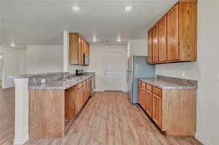 616 Crockett Dr, Cleburne, TX 76033 - Photo 12