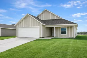 616 Crockett Dr, Cleburne, TX 76033 - Photo 1