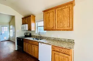 414 Oxford Loop, Princeton, TX 75407 - Photo 6