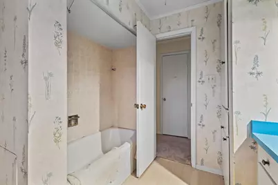 202 S Santa Fe Street, Wolfe City, TX 75496 - Photo 24