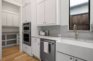 9917 Parkford Dr, Dallas, TX 75238 - Photo 18