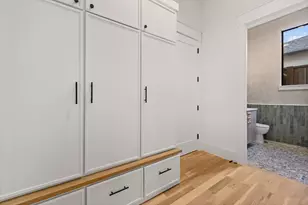 9917 Parkford Dr, Dallas, TX 75238 - Photo 24