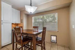 10 Biltmore Ct, Trophy Club, TX 76262 - Photo 10