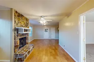 4936 Cockrell Ave, Fort Worth, TX 76133 - Photo 6