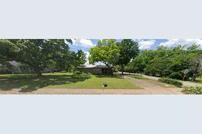 600 S 3rd Street, Grandview, TX 76050 - Photo 2