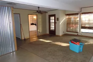 600 S 3rd St, Grandview, TX 76050 - Photo 26