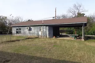 600 S 3rd St, Grandview, TX 76050 - Photo 14