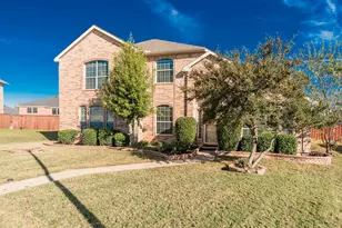 1217 Wexford Ln, DeSoto, TX 75115 - Photo 4