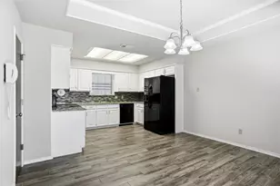 2622 Briarwood Dr, Grapevine, TX 76051 - Photo 8