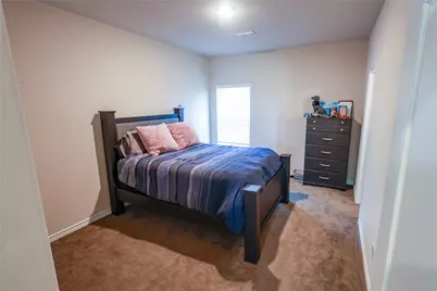 2711 Fleur De Lis Lane, Grand Prairie, TX 75054 - Photo 10